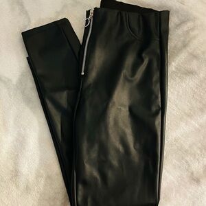 Women’s leather Black Pants